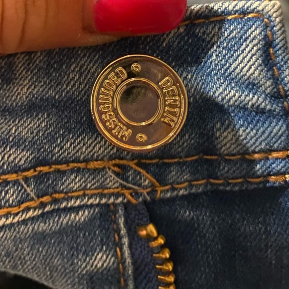 Missguided Sinner high-waist ripped skinny jeans! - Picture 14 of 15